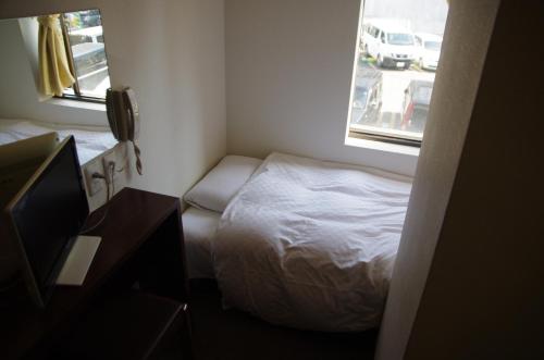 Imagen de la habitación del Hotel Suminoyu, Nagoya. Foto 4
