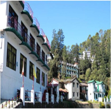 Imagen general del Hotel Sumit Kausani. Foto 3