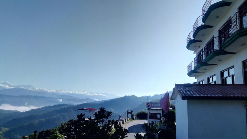 Imagen general del Hotel Sumit Kausani. Foto 5