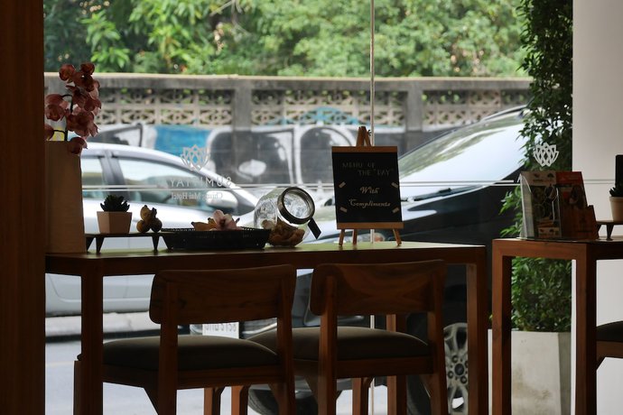 Imagen de los interiores del Hotel Sumittaya Chiangmai. Foto 8
