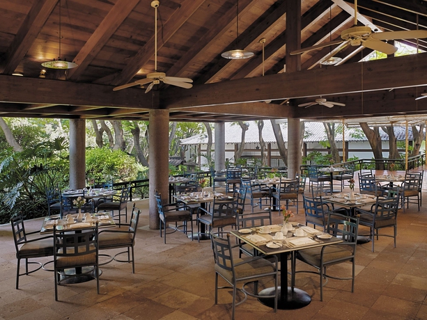 Imagen del bar/restaurante del Hotel Sumiya Cuernavaca. Foto 4