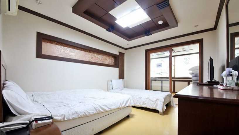 Imagen de la habitación del Hotel Sumjingang. Foto 11