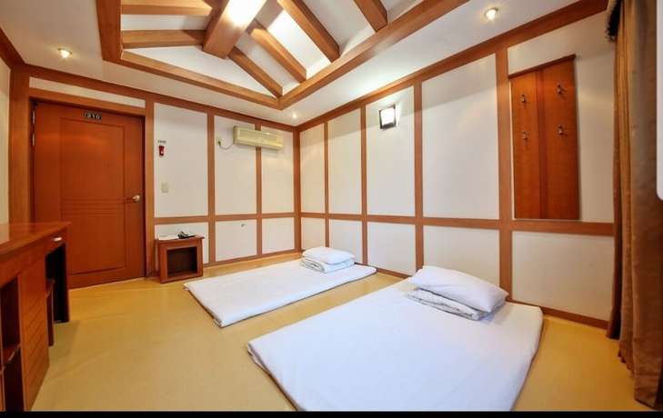 Imagen de la habitación del Hotel Sumjingang. Foto 17