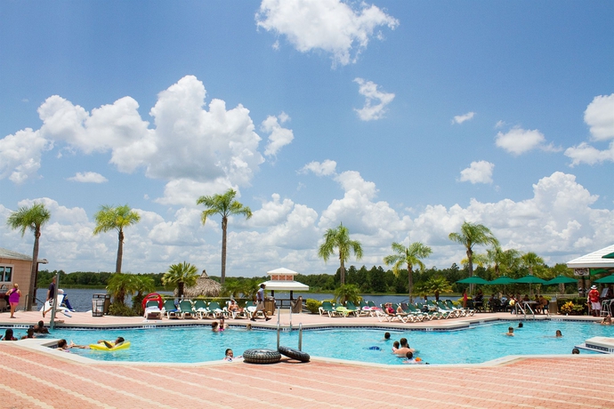 Imagen de la piscina del Hotel Summer Bay Orlando by Exploria Resorts. Foto 14