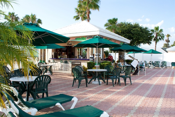 Imagen de los exteriores del Hotel Summer Bay Orlando by Exploria Resorts. Foto 7