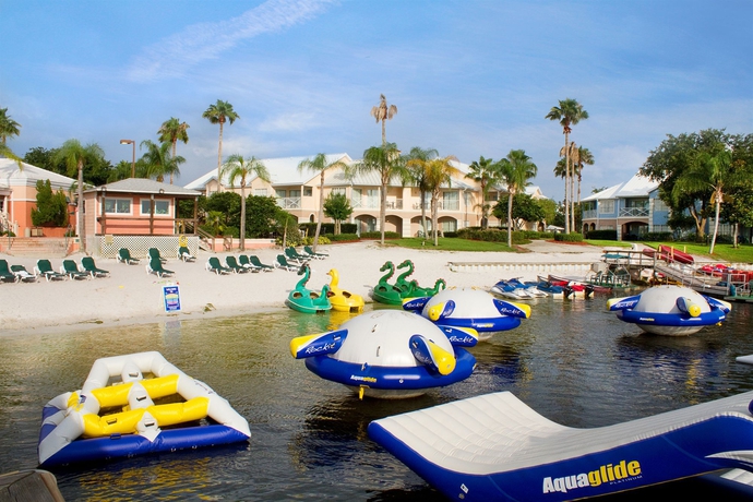 Imagen de los exteriores del Hotel Summer Bay Orlando by Exploria Resorts. Foto 10