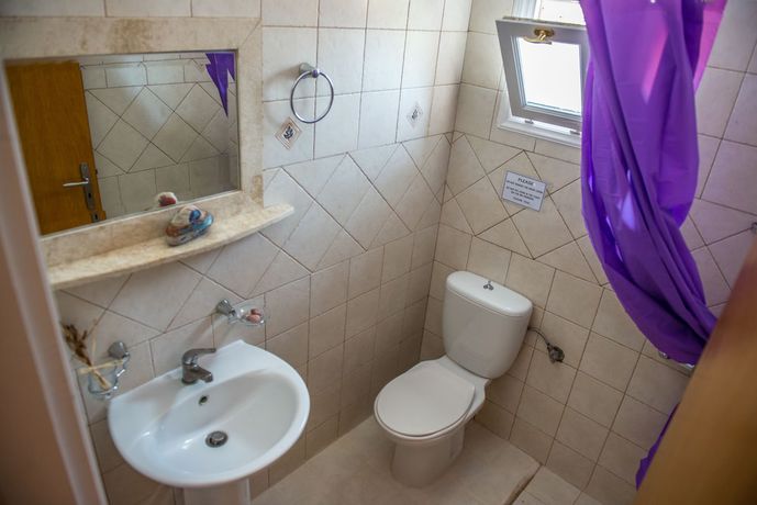 Imagen de la habitación del Hotel Summer Bed Nydri. Foto 12
