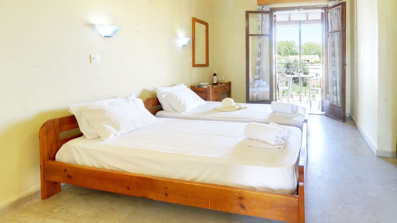 Imagen de la habitación del Hotel Summer Breeze, Kavos. Foto 3