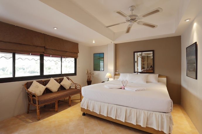 Imagen de la habitación del Hotel Summer Breeze, Patong Beach. Foto 4