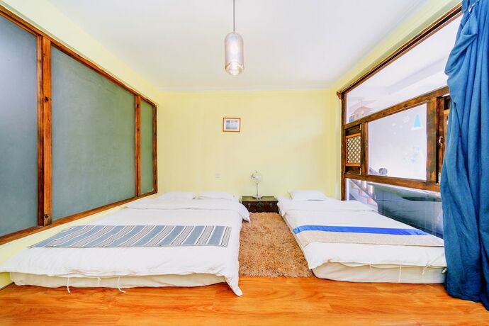 Imagen general del Hotel Summer Flowers Inn. Foto 10