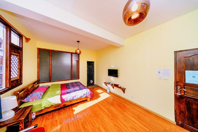 Imagen de la habitación del Hotel Summer Flowers Inn. Foto 15