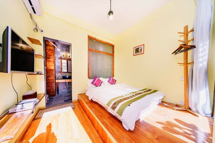 Imagen de la habitación del Hotel Summer Flowers Inn. Foto 20