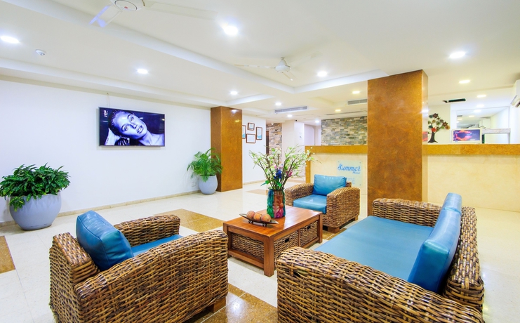 Imagen de los interiores del Hotel Summer Frente Al Mar. Foto 19