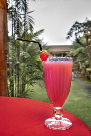 Imagen del bar/restaurante del Hotel Summer Hills. Foto 2