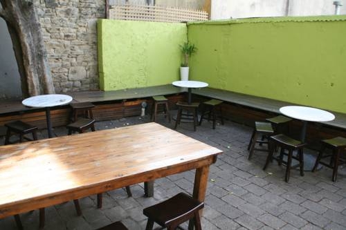 Imagen general del Hotel Summer House Backpackers. Foto 5