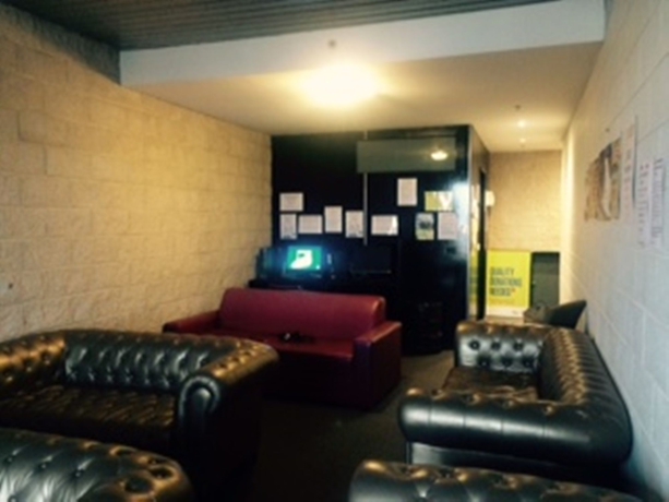 Imagen de los interiores del Hotel Summer House Backpackers, Melbourne. Foto 15