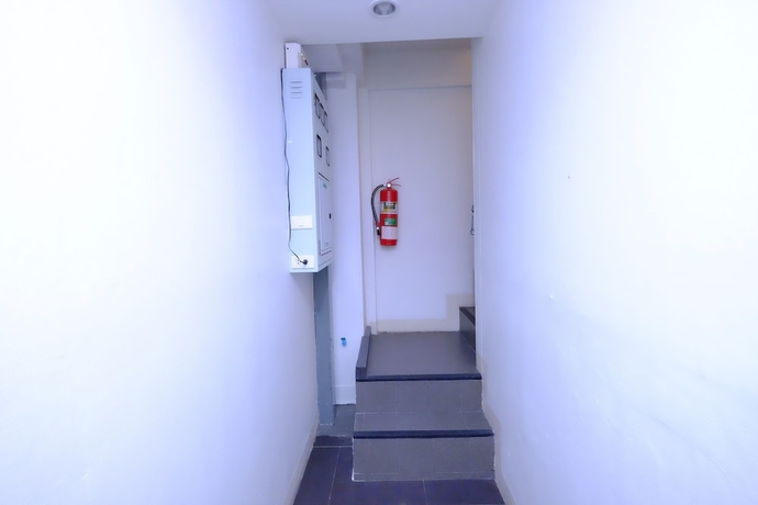 Imagen de los interiores del Hotel Summer House, Bangkok. Foto 18