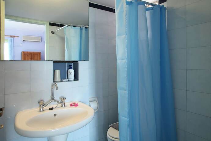 Imagen general del Hotel Summer House Louisa. Foto 3