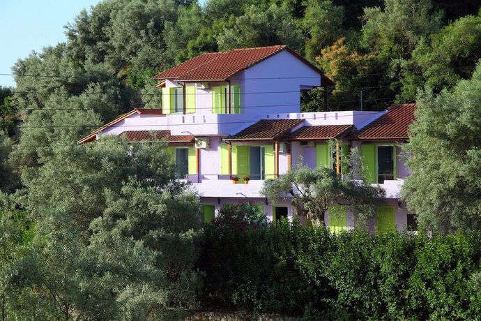 Imagen general del Hotel Summer House Louisa. Foto 4
