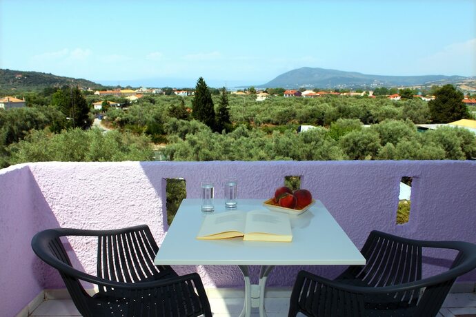 Imagen general del Hotel Summer House Louisa. Foto 7