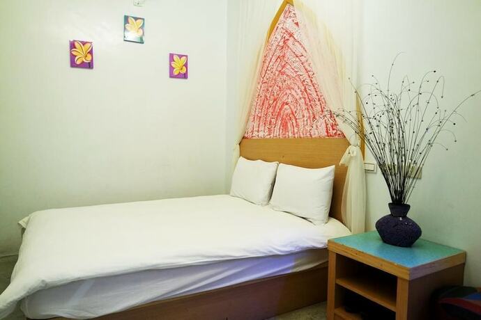 Imagen de la habitación del Hotel Summer Inn. Foto 15