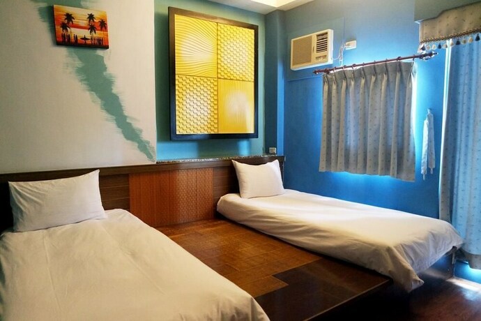 Imagen de la habitación del Hotel Summer Inn. Foto 20