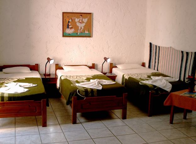 Imagen de la habitación del Hotel Summer Lodge. Foto 8