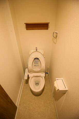 Imagen general del Hotel Summer Lotus House Osaka. Foto 12