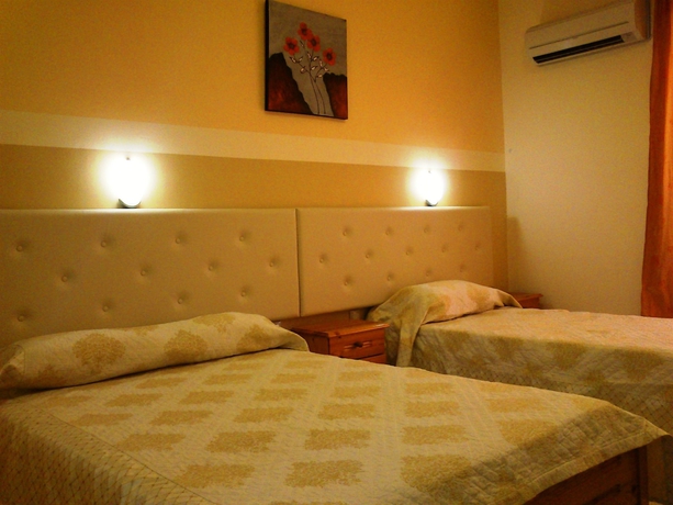 Imagen de la habitación del Hotel Summer Memories Apartments. Foto 10
