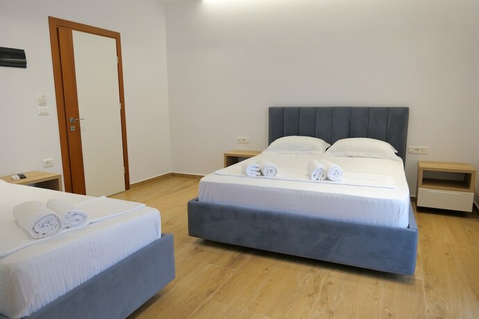 Imagen de la habitación del Hotel Summer Point. Foto 19