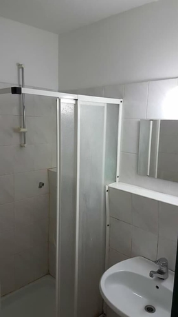 Imagen de la habitación del Hotel Summer Residence - Hostel. Foto 10