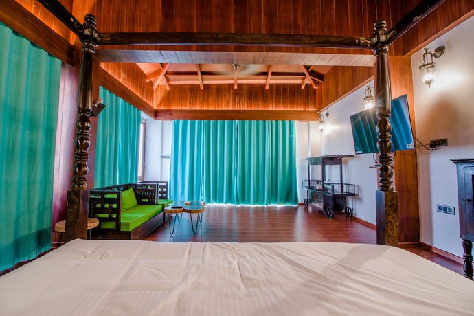 Imagen de la habitación del Hotel Summer Sands Beach Resort. Foto 6