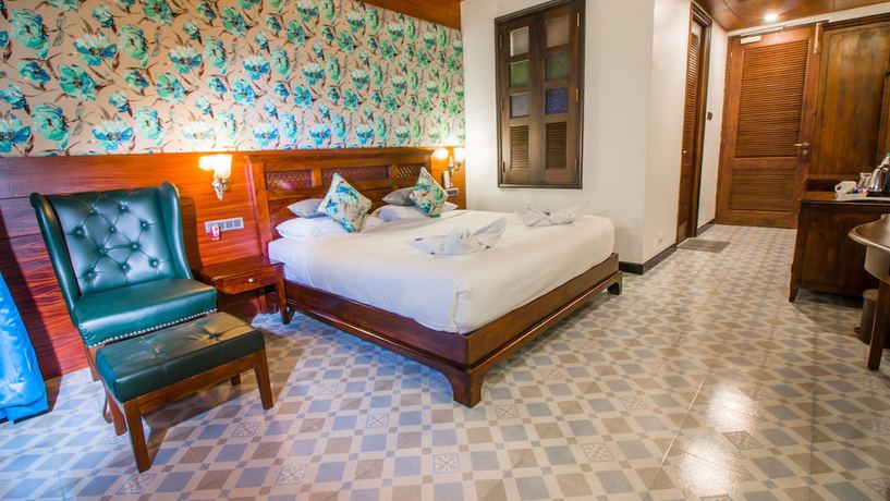 Imagen de la habitación del Hotel Summer Sands Beach Resort. Foto 11