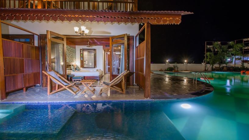 Imagen de la habitación del Hotel Summer Sands Beach Resort. Foto 14