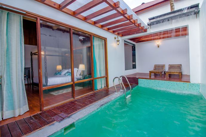 Imagen de la habitación del Hotel Summer Sands Beach Resort. Foto 17