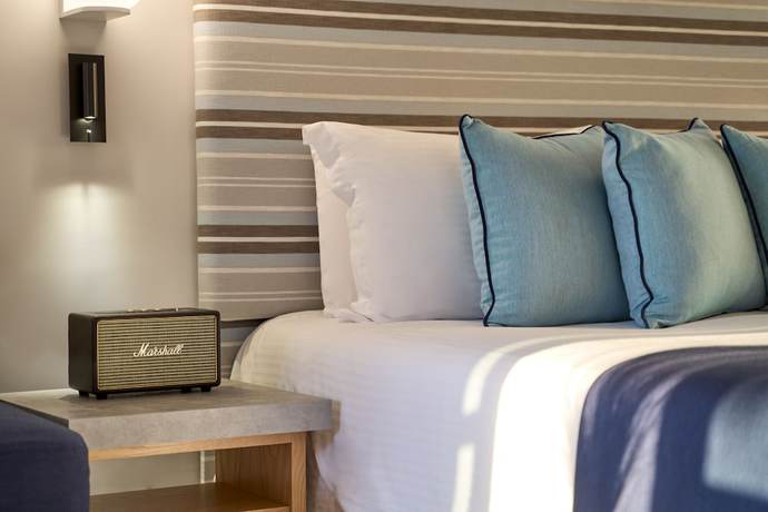 Imagen de la habitación del Hotel Summer Senses Luxury Resort. Foto 15