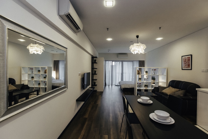 Imagen de la habitación del Hotel Summer Suites Bernice. Foto 4