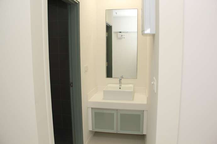 Imagen de la habitación del Hotel Summer Suites Residences By Subhome. Foto 2