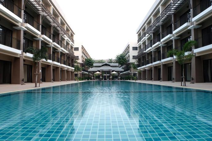 Imagen de la piscina del Hotel Summer Tree. Foto 12