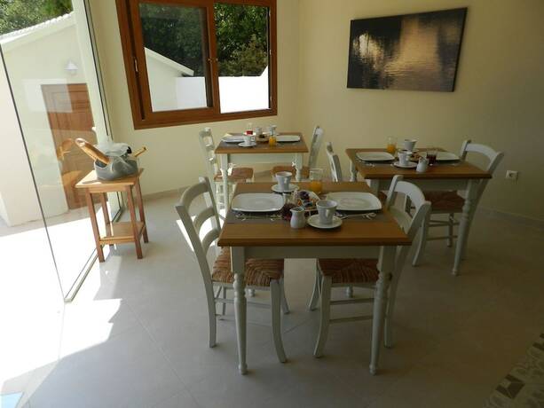 Imagen general del Hotel Summer Wine Friendly Resort. Foto 12
