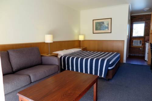 Imagen de la habitación del Hotel Summerhill Motor Inn. Foto 2