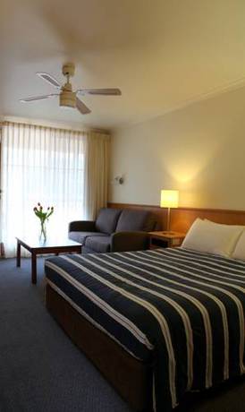 Imagen de la habitación del Hotel Summerhill Motor Inn. Foto 4