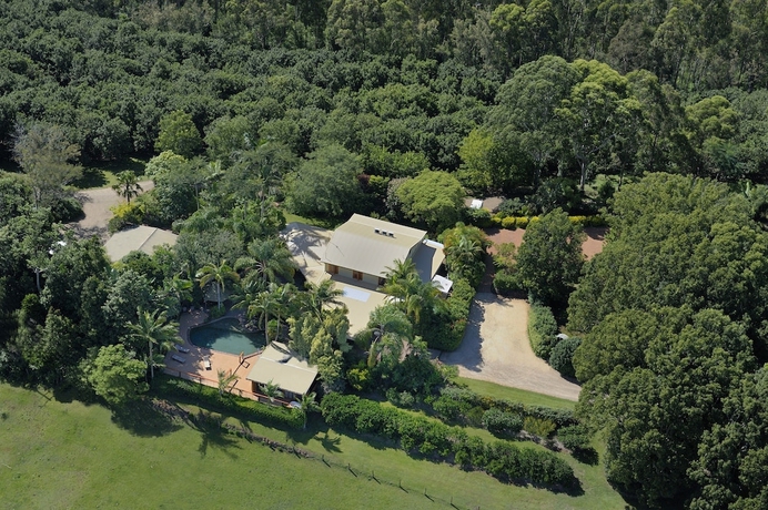 Imagen de los interiores del Hotel Summerhills Retreat Byron Bay. Foto 19