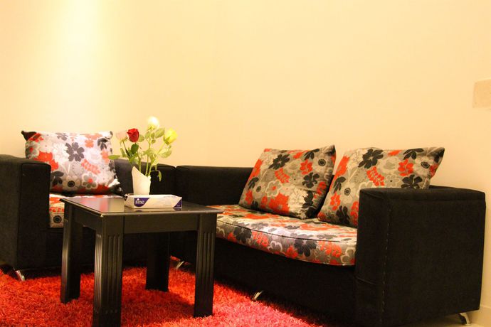 Imagen de los interiores del Hotel Summerland Suites. Foto 12