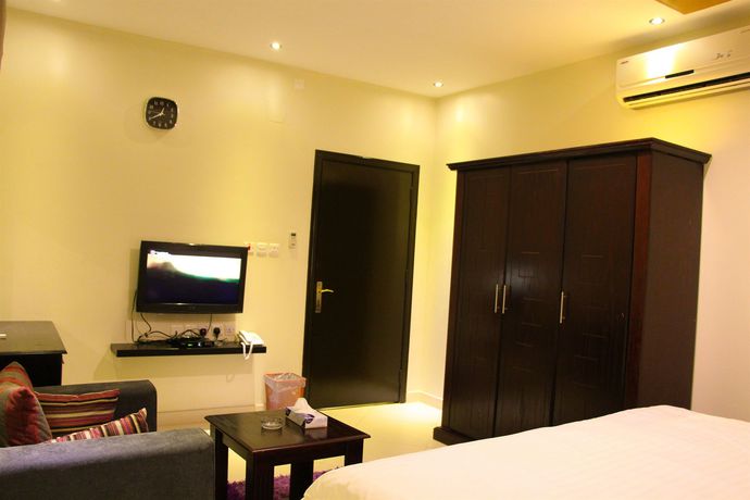 Imagen de la habitación del Hotel Summerland Suites. Foto 11