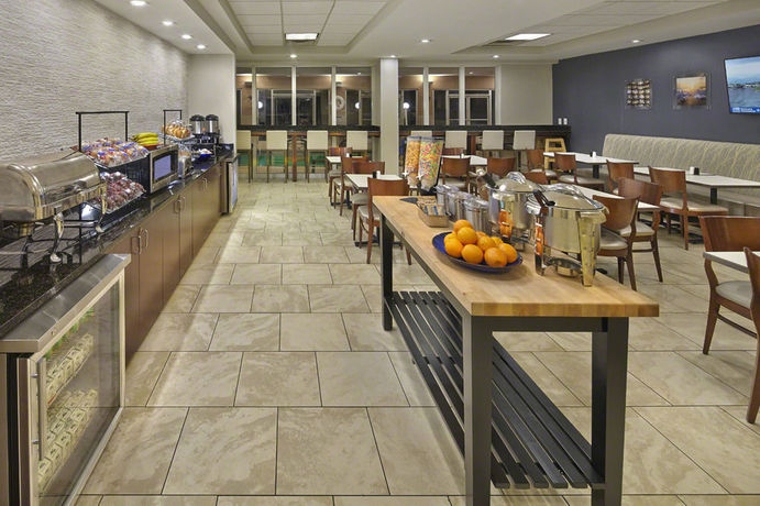 Imagen de los interiores del Hotel Summerplace Inn Destin. Foto 9