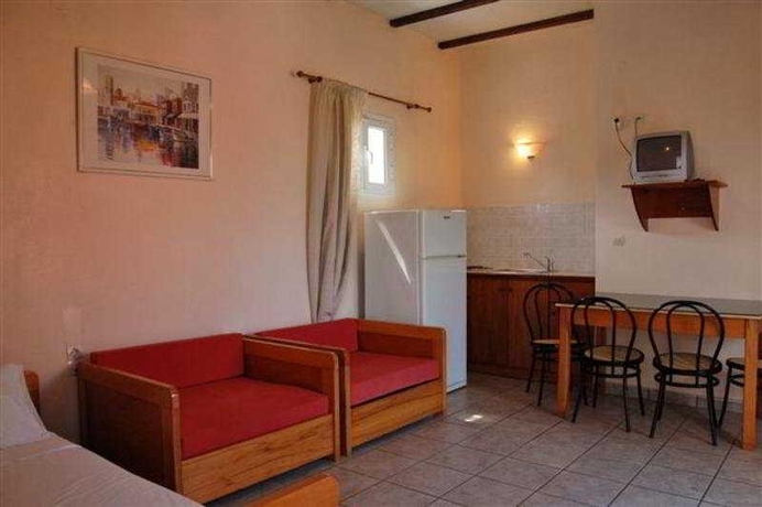 Imagen general del Hotel Summertime Apts. Foto 3