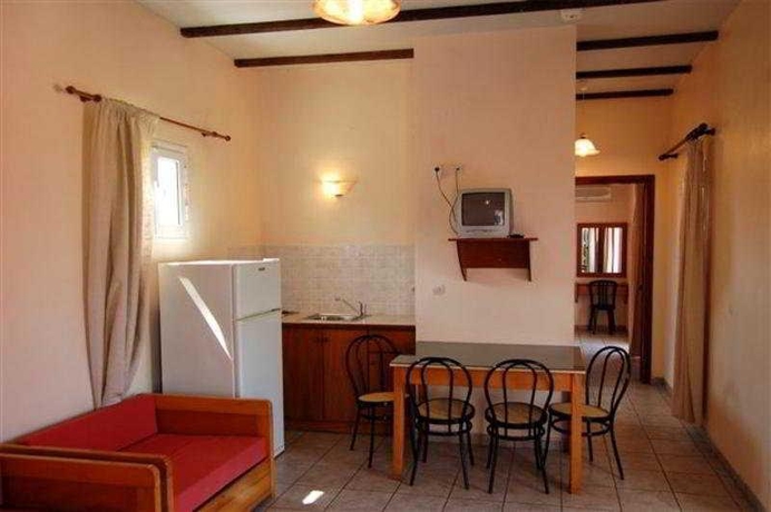 Imagen general del Hotel Summertime Apts. Foto 7