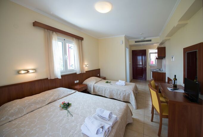 Imagen general del Hotel Summertime Inn. Foto 3