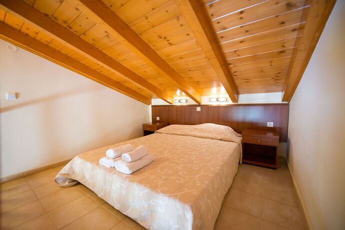 Imagen de la habitación del Hotel Summertime Inn. Foto 12